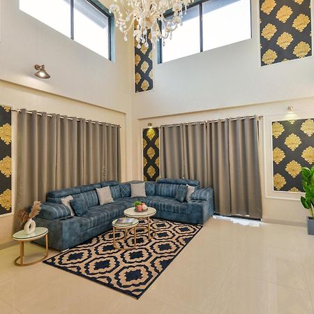 Eko Stay Gold - Gatsby Villa Lonavala Ngoại thất bức ảnh